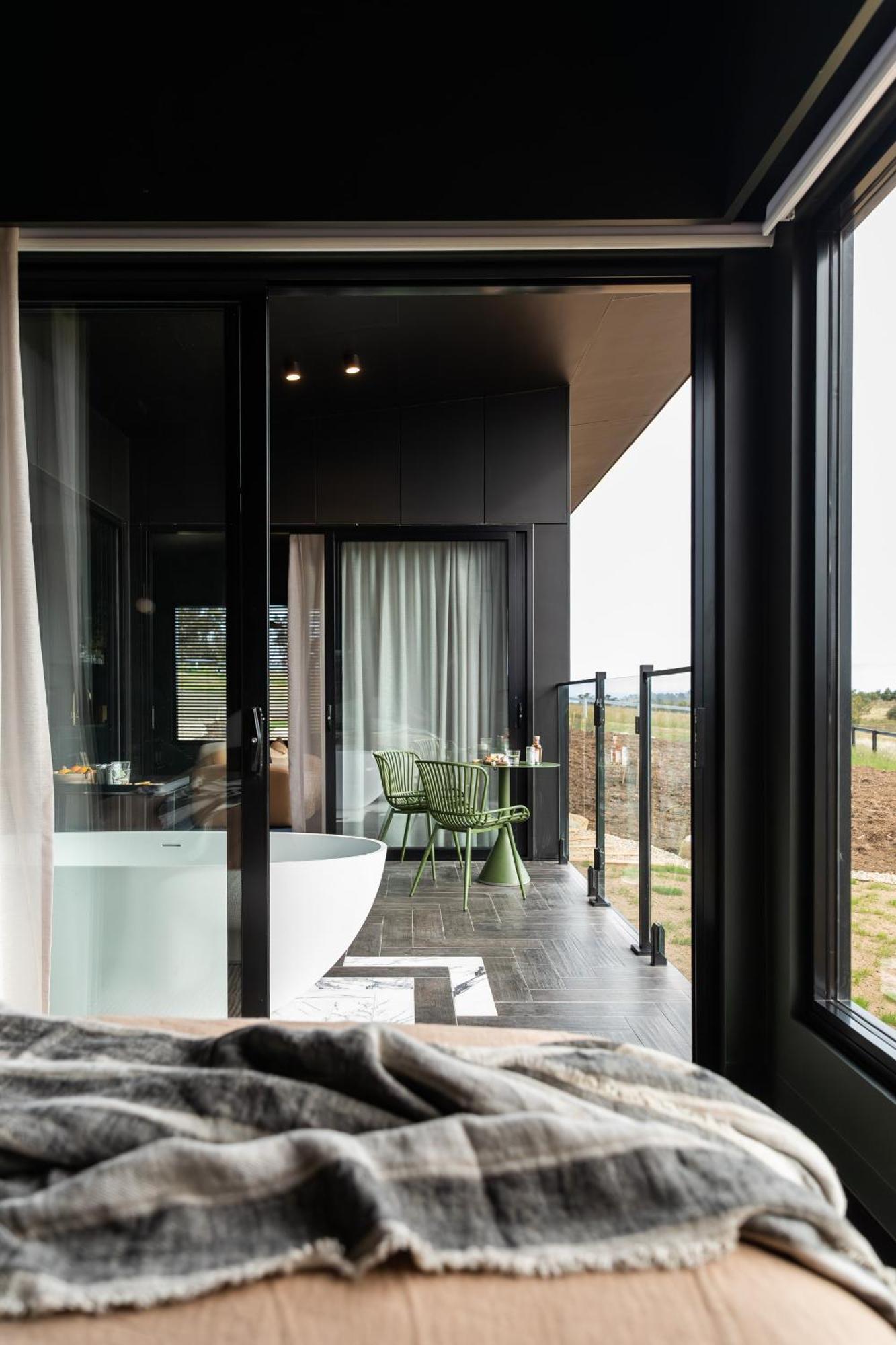 Wherewithal Luxury Suites Carlton Esterno foto