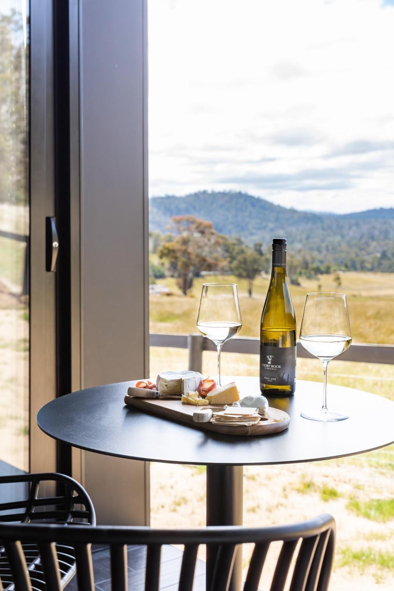 Wherewithal Luxury Suites Carlton Esterno foto